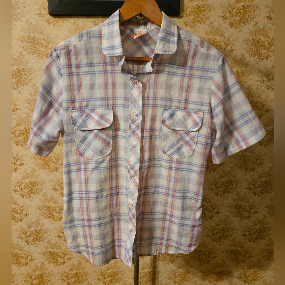 VINTAGE wrangler size 12 short sleeve button-down